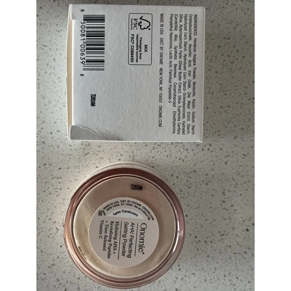 ONOMIE AHA Perfecting Time-Released Vitamin C Setting Powder Lyon Translucent